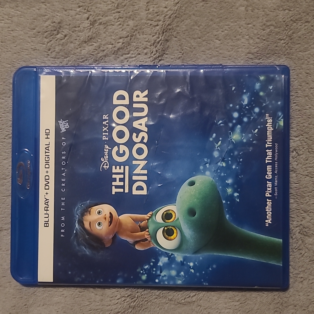 Disney Pixar The Good Dinosaur Blu-Ray + DVD